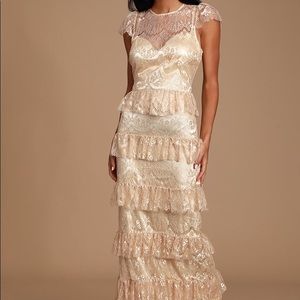 Romantic Daydreamer champagne lace tiered dress